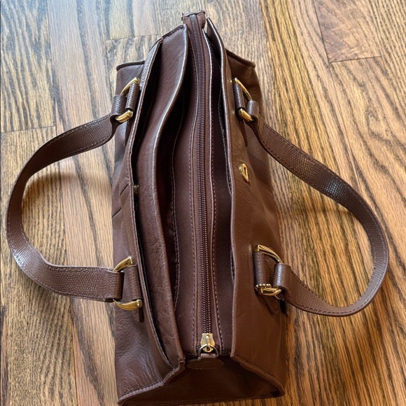 Etienne Aigner chocolate brown leather  with gold small purse - Picture 11 of 12